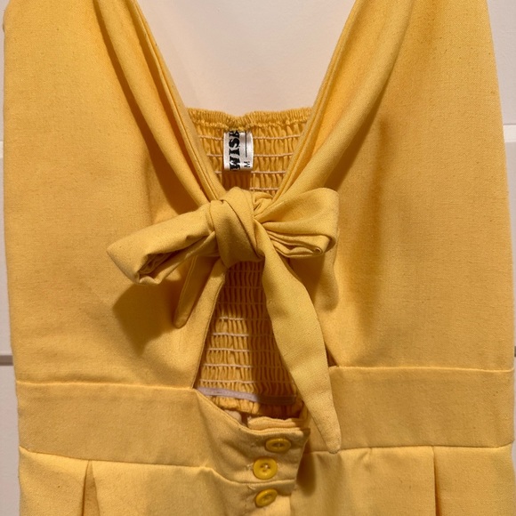 Summery yellow dress with tie front - Picture 2 of 4